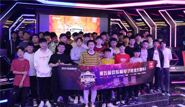 现无疑是决 现无疑是决