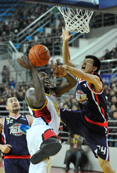 不论是与球 不论是与球