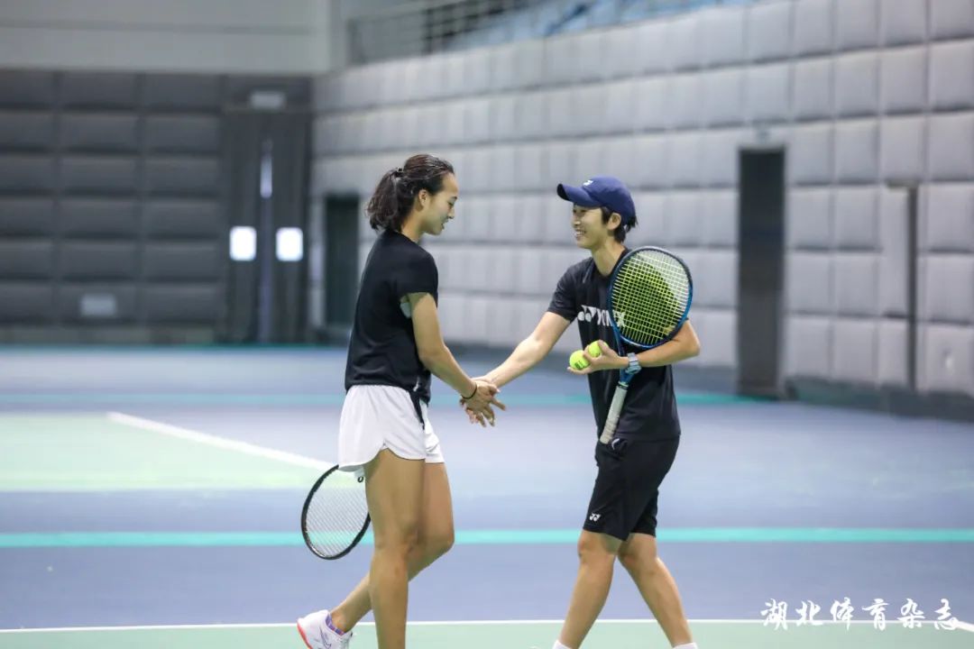 外线出手都 外线出手都